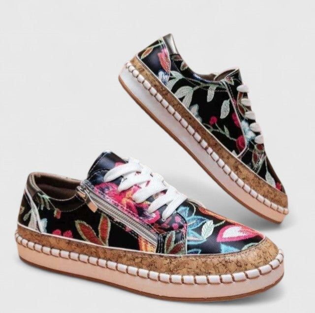 Women’s Shoes with Lace-Up Closure and Side Zipper