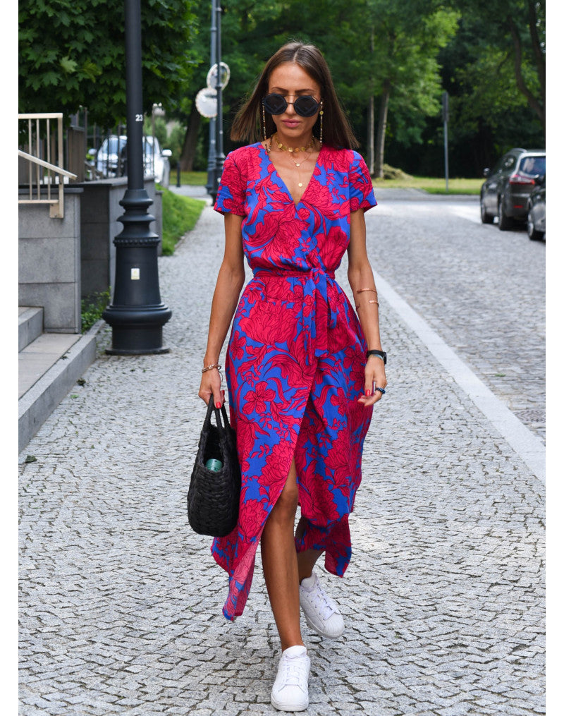Women’s Wrap Dress with V-Neckline and Floral Pattern