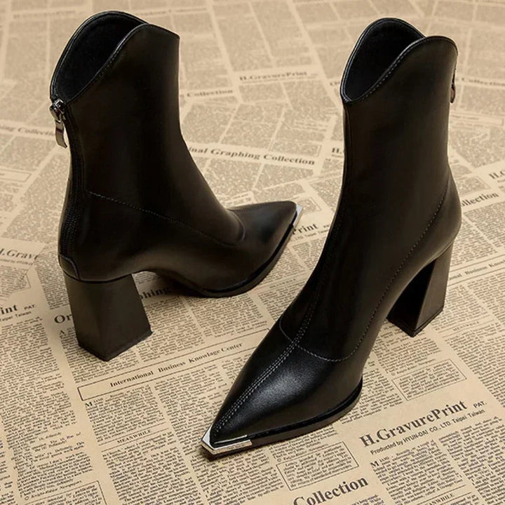 Women’s Boots with Block Heel and Pointed Toe