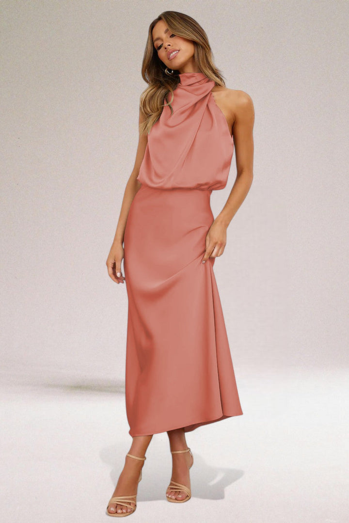 Women’s Dress with Halter Neckline and Sleeveless Bodice