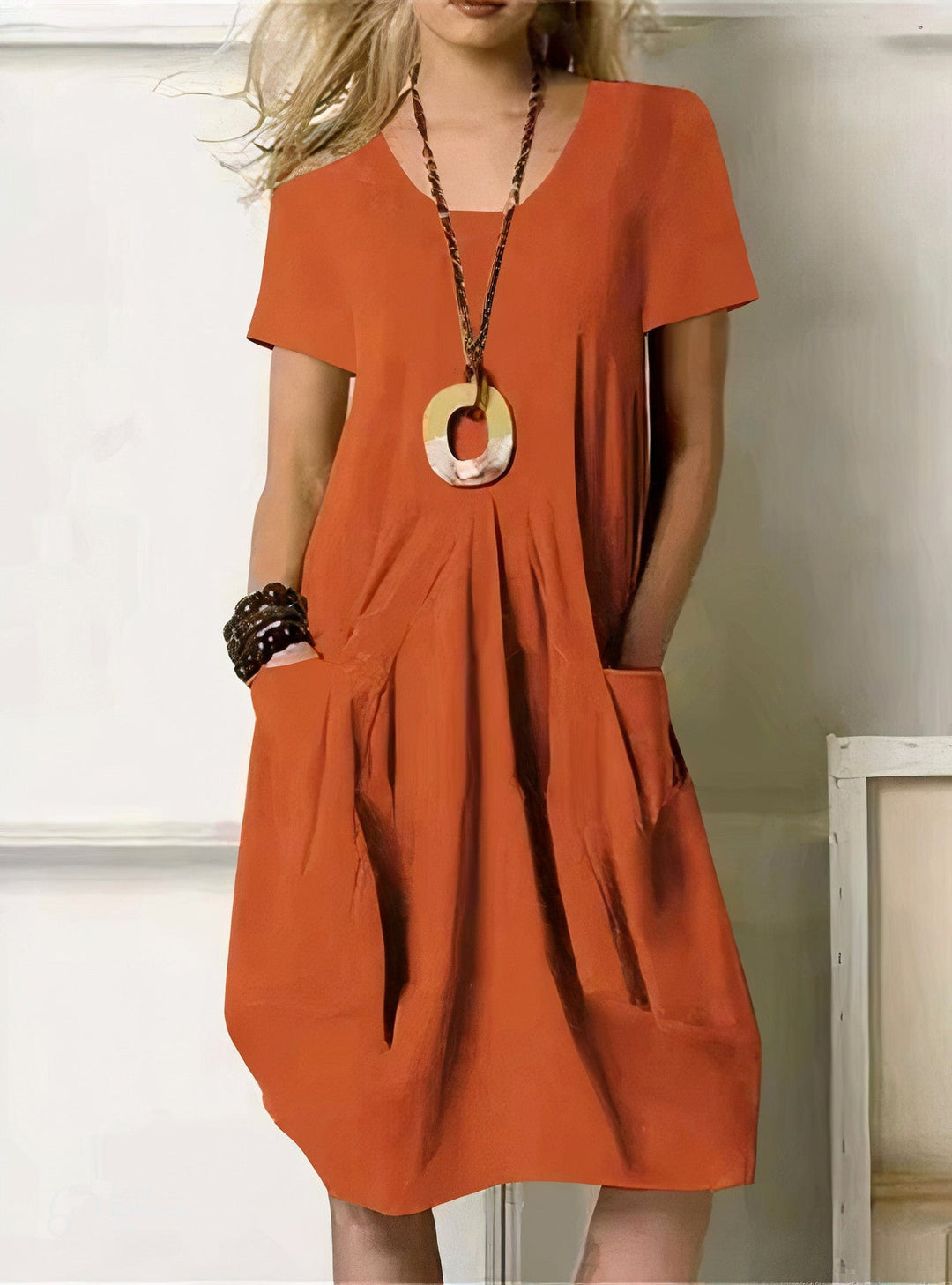 Women’s Dress with Round Neckline and Front Patch Pockets