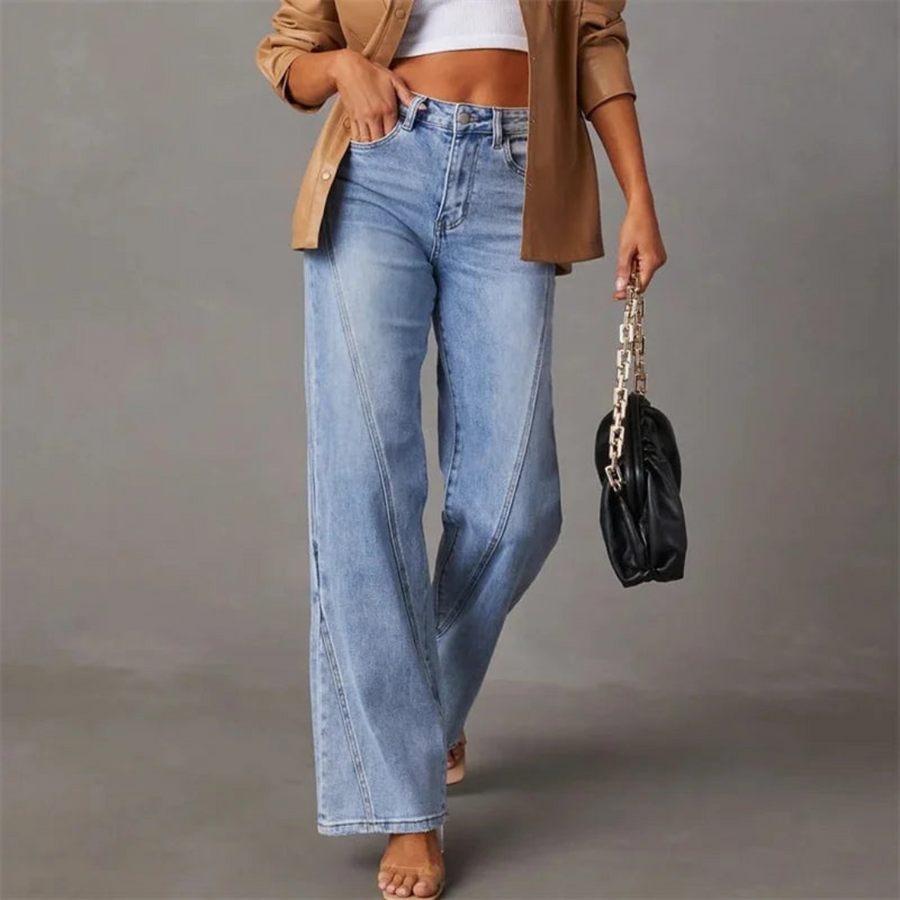 Women’s Jeans with Button Closure and Back Pockets