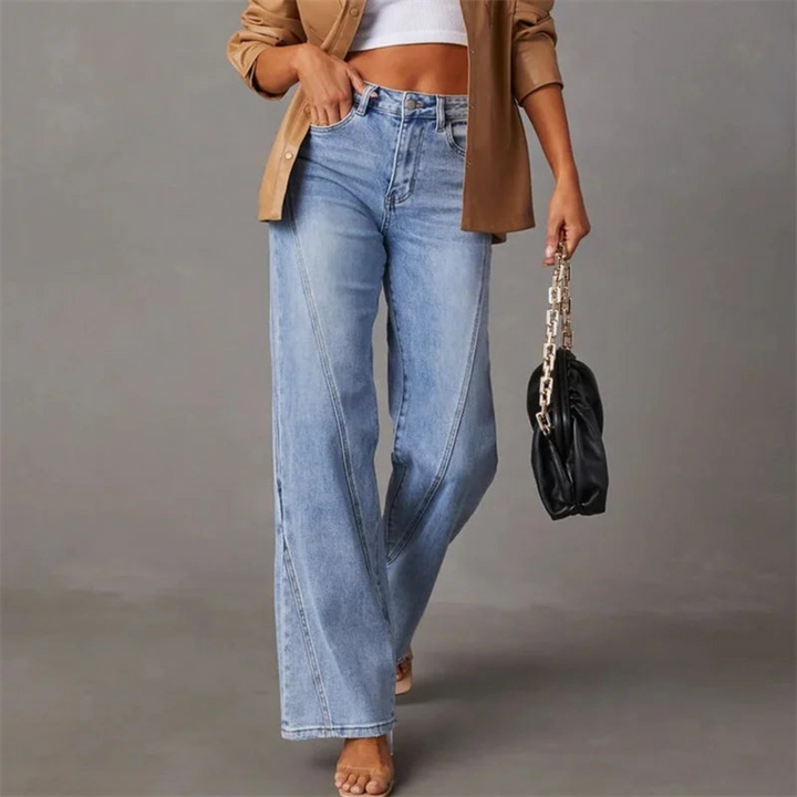 Women’s Jeans with Button Closure and Back Pockets