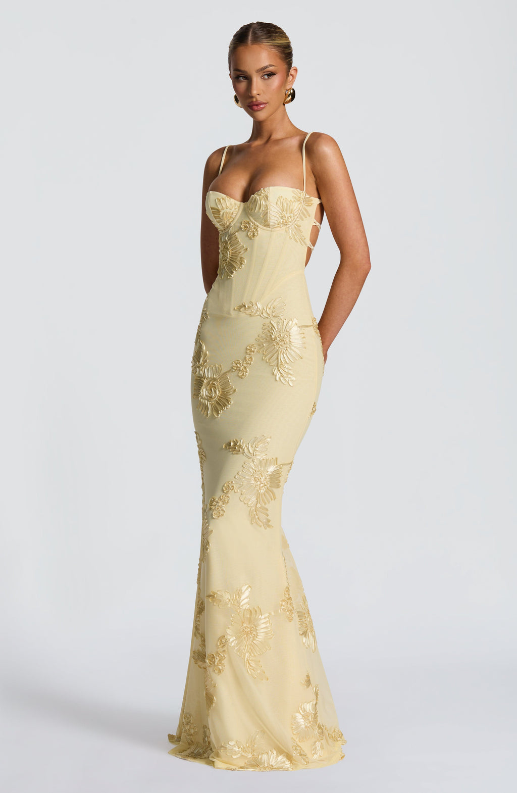 Women’s Maxi Dress with Spaghetti Straps and Sweetheart Neckline
