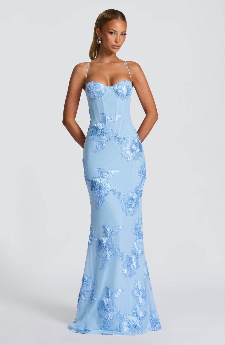 Women’s Maxi Dress with Spaghetti Straps and Sweetheart Neckline