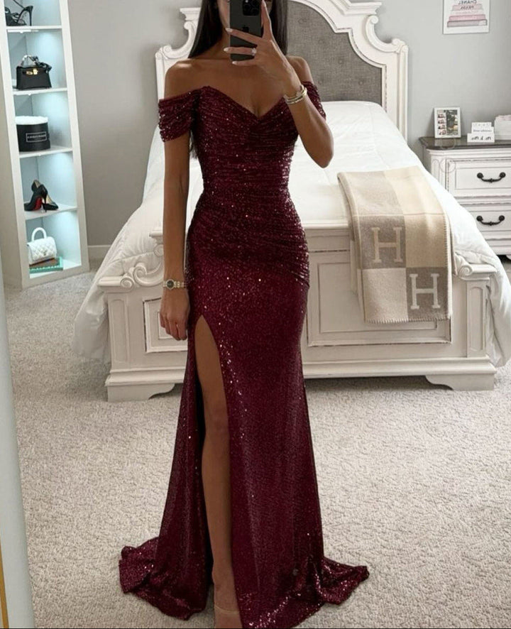 Women’s Maxi Dress with Sweetheart Neckline and Side Slit