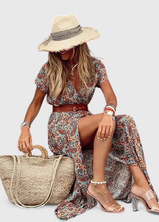 Women’s Maxi Dress with V-Neckline and Waist Belt
