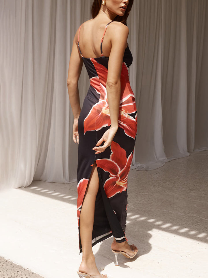 Women’s Maxi Dress with Standard Neckline and Spaghetti Straps